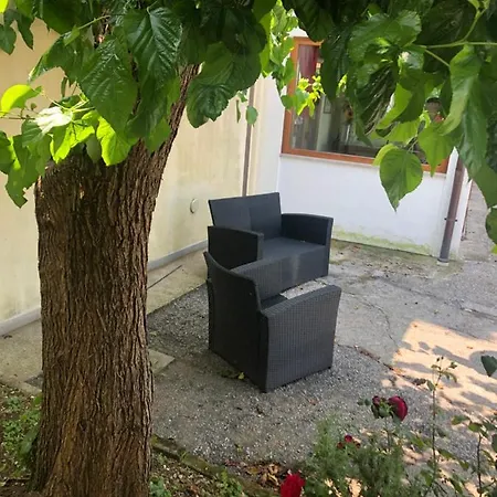 Elenas Nocleg ze śniadaniem